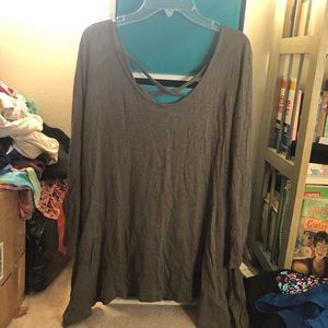 Mavenie long sleeved strappy back top